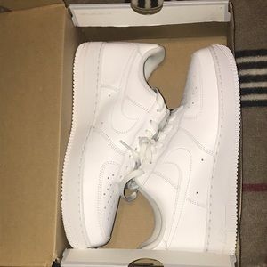 Nike Air Force 1